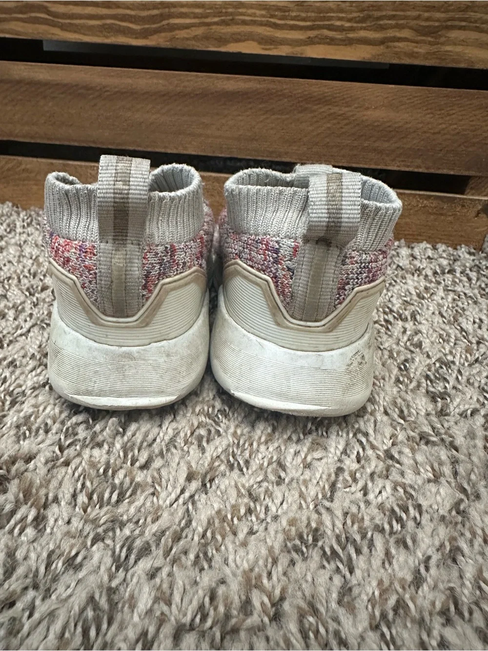 Adidas Size 9 Slip on Sneakers